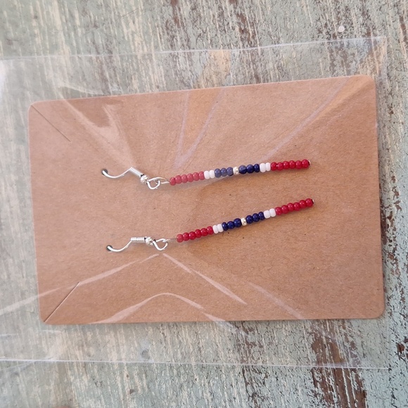 Jewelry - 4th earrings